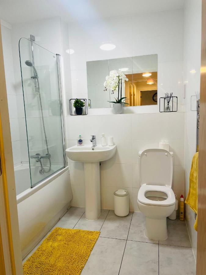 #0509 Two Bedroom Serviced Apartment- Free Parking Apartment